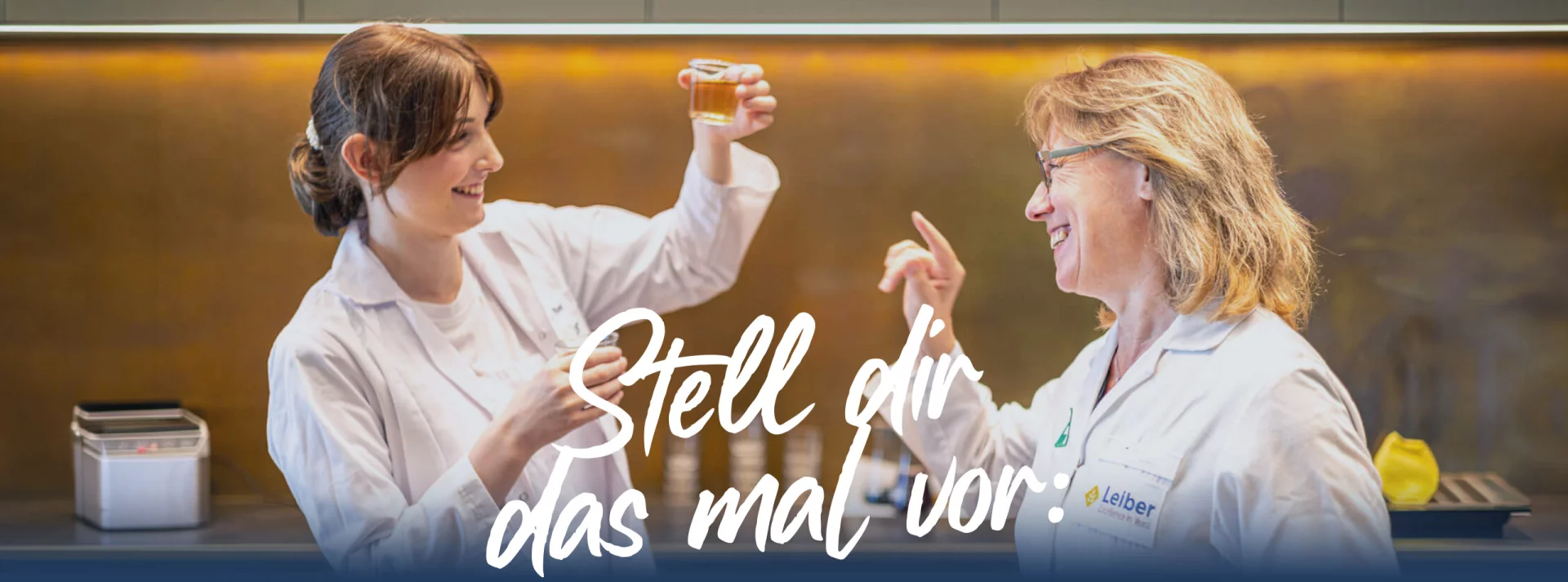 Chemielaborantinnen Mentorin und Auszubildende